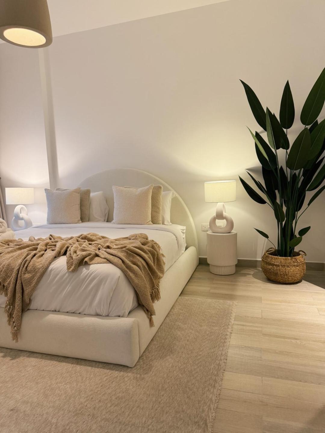 Apartment Otolo Homes 2 Bedroom Apartment Including Free Yas Theme Park Tickets Abu Dhabi